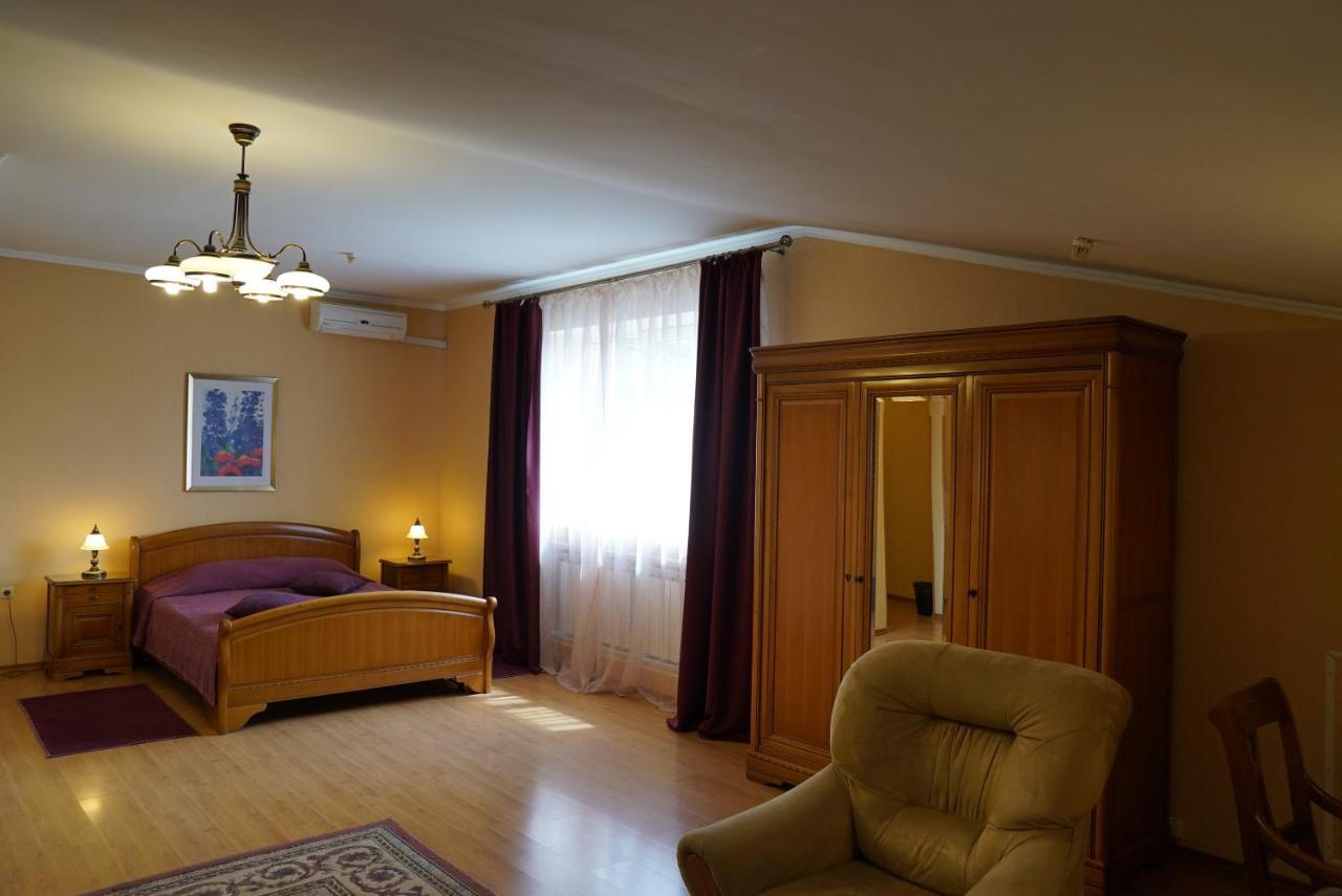 Mercury Hotel Charkov Buitenkant foto