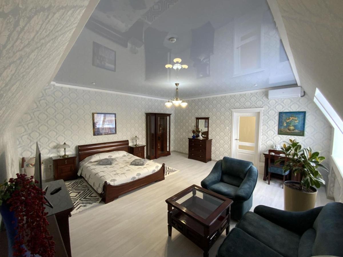Mercury Hotel Charkov Buitenkant foto
