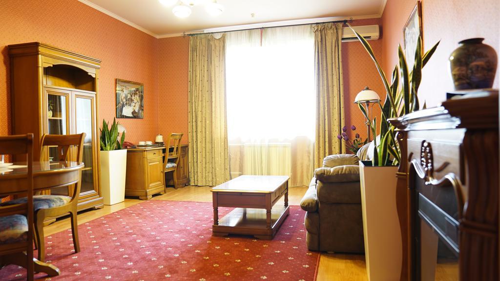Mercury Hotel Charkov Buitenkant foto