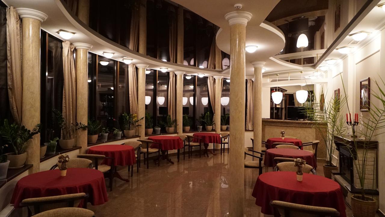 Mercury Hotel Charkov Buitenkant foto