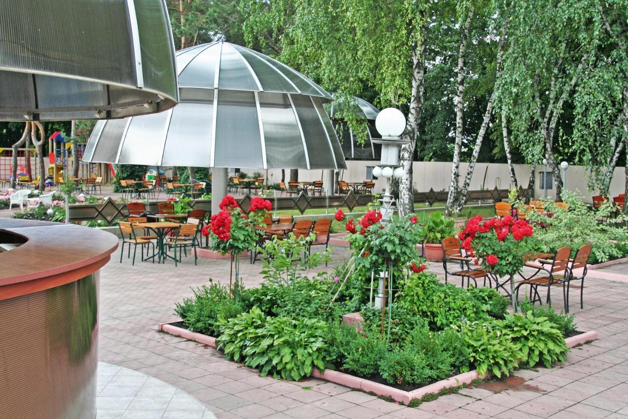 Mercury Hotel Charkov Buitenkant foto